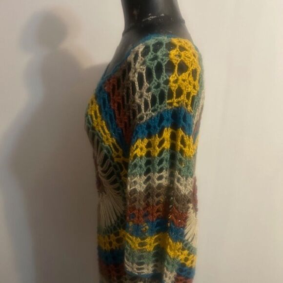 Sioni apparel multi-color 3/4 sleeves crochet sweater, size L/XL - Picture 2 of 4
